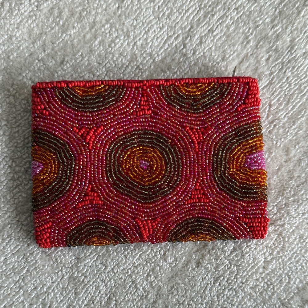 Elegant Beaded Clutch - Red and Gold